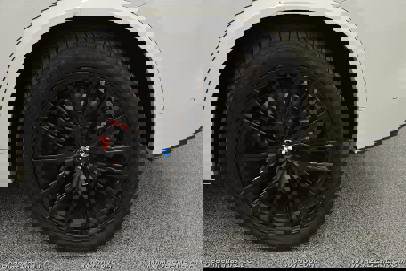 Used 2023 BMW X5 sDrive40i w/ M Sport Package image 46