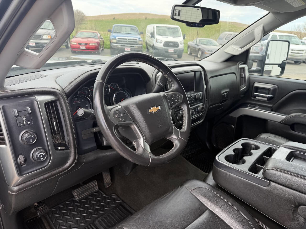 Used 2018 Chevrolet Silverado 2500 LTZ w/ Z71 Package, Off-Road AWD/4WD image 12