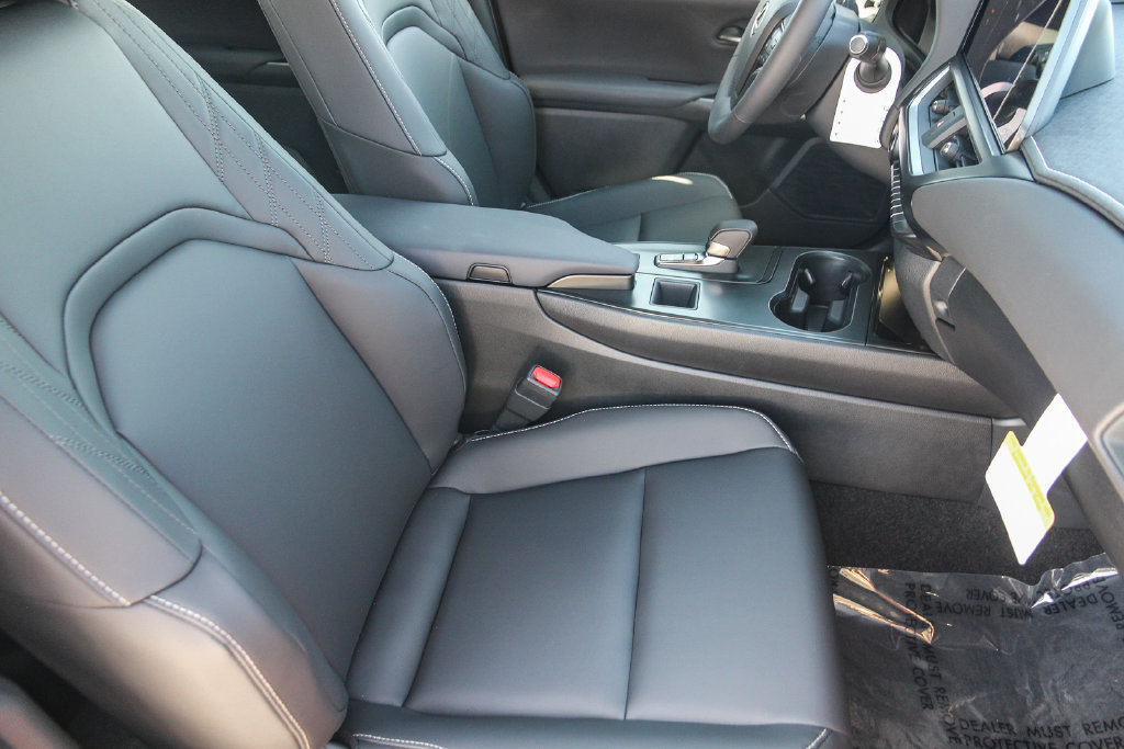 New 2026 Lexus UX 300h FWD w/ Accessory Package (Z2) image 17