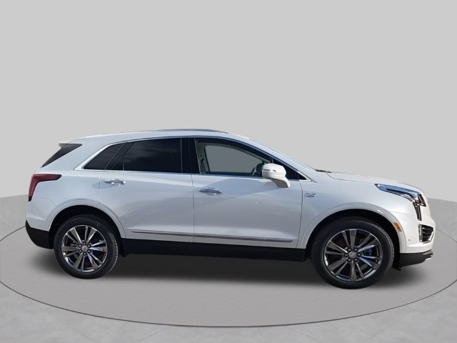 New 2026 Cadillac XT5 Premium Luxury w/ Driver Assist Package AWD/4WD image 9