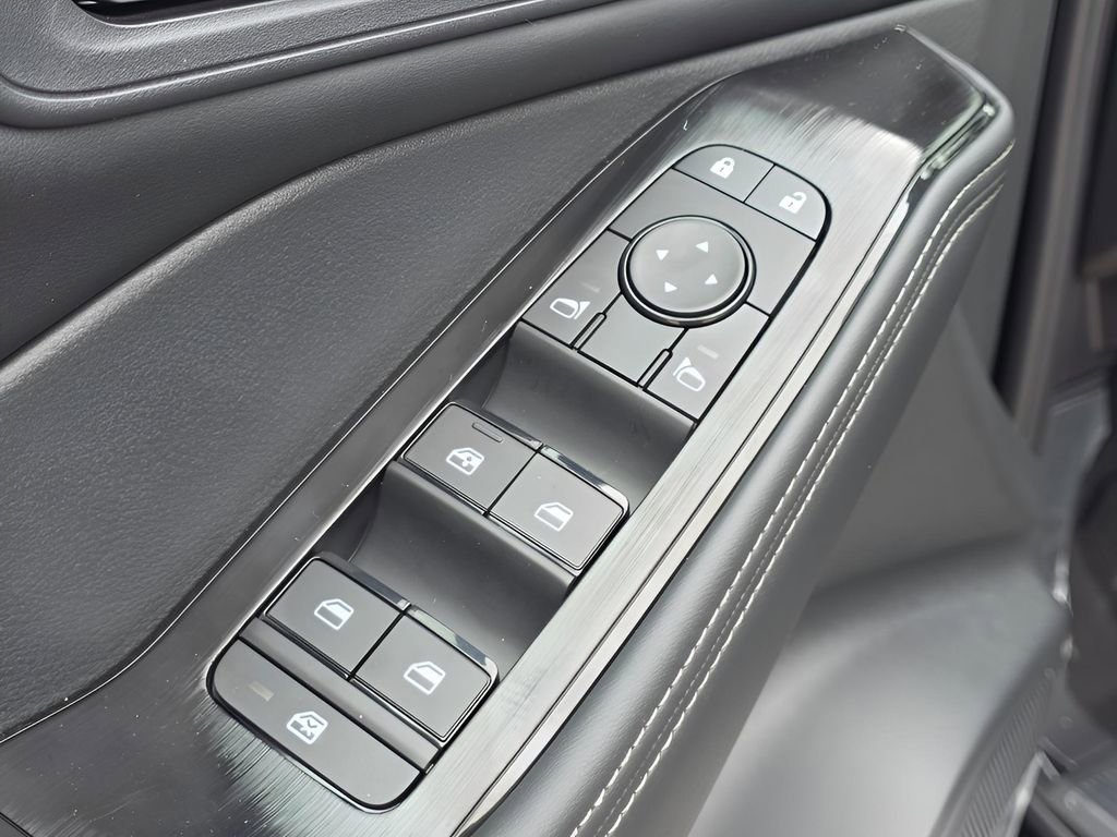 New 2026 Nissan Rogue SV image 16