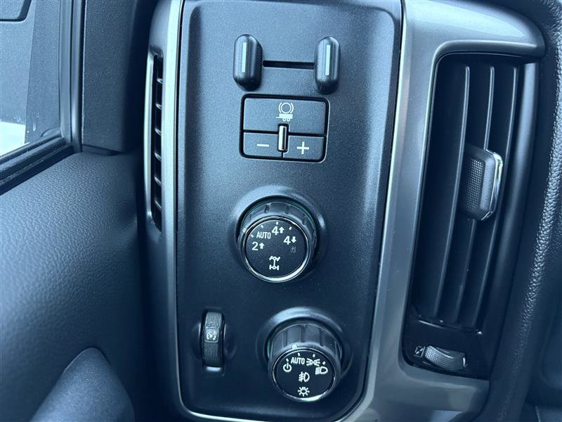 Used 2016 Chevrolet Silverado 1500 LT w/ All Star Edition image 19