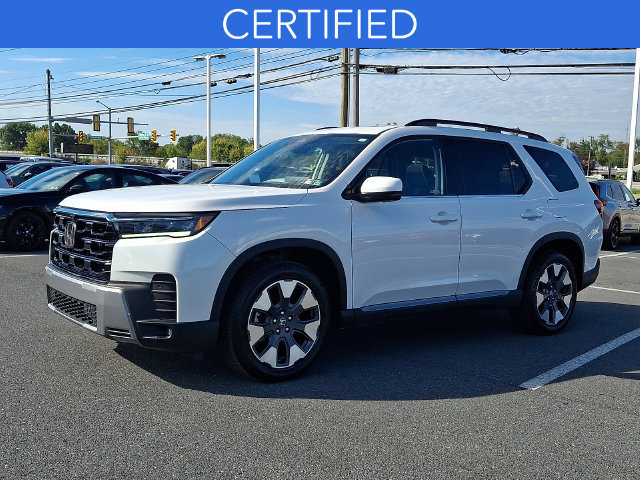 Certified 2026 Honda Pilot Elite image 3