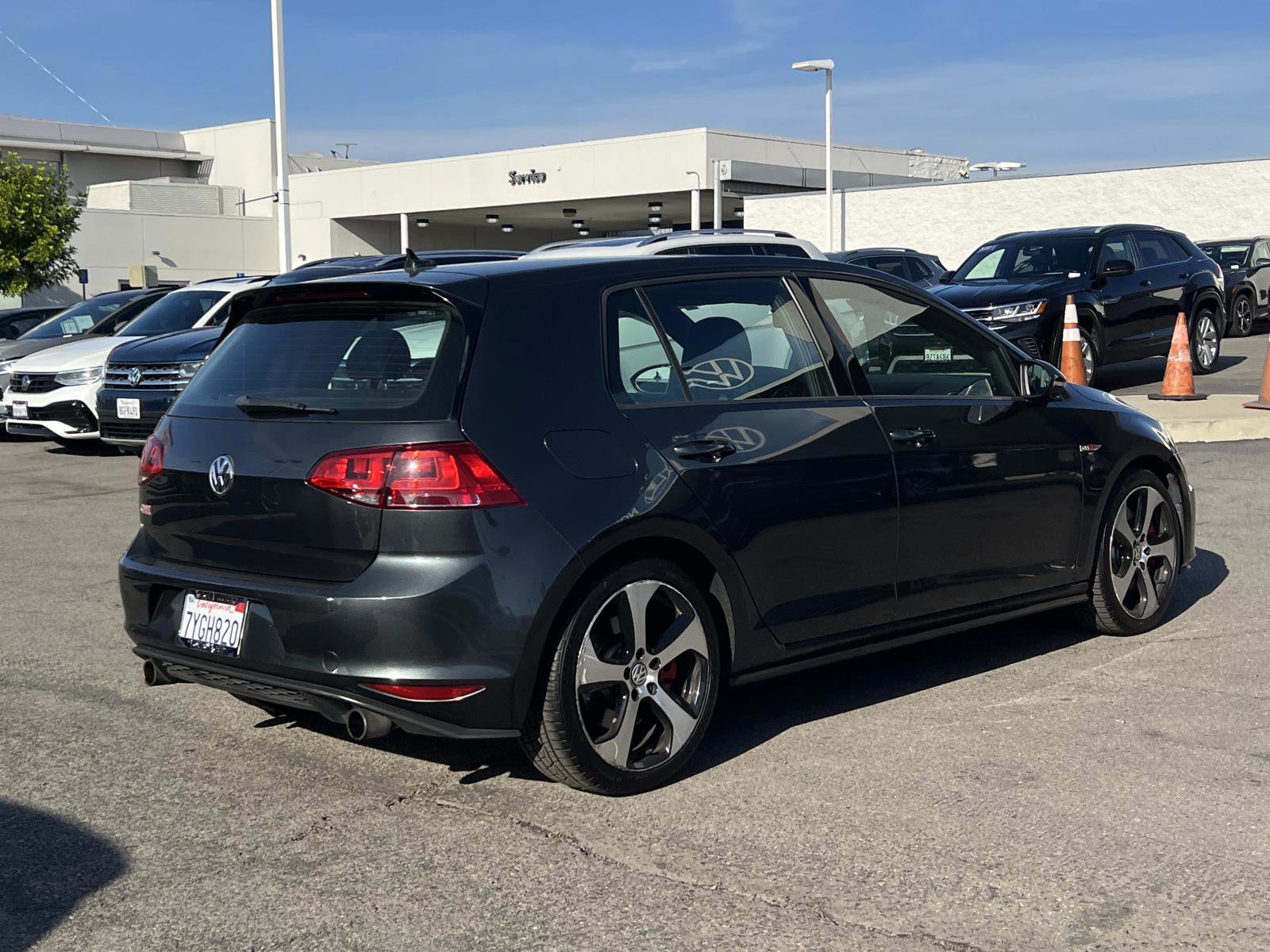 Used 2017 Volkswagen GTI Autobahn image 24