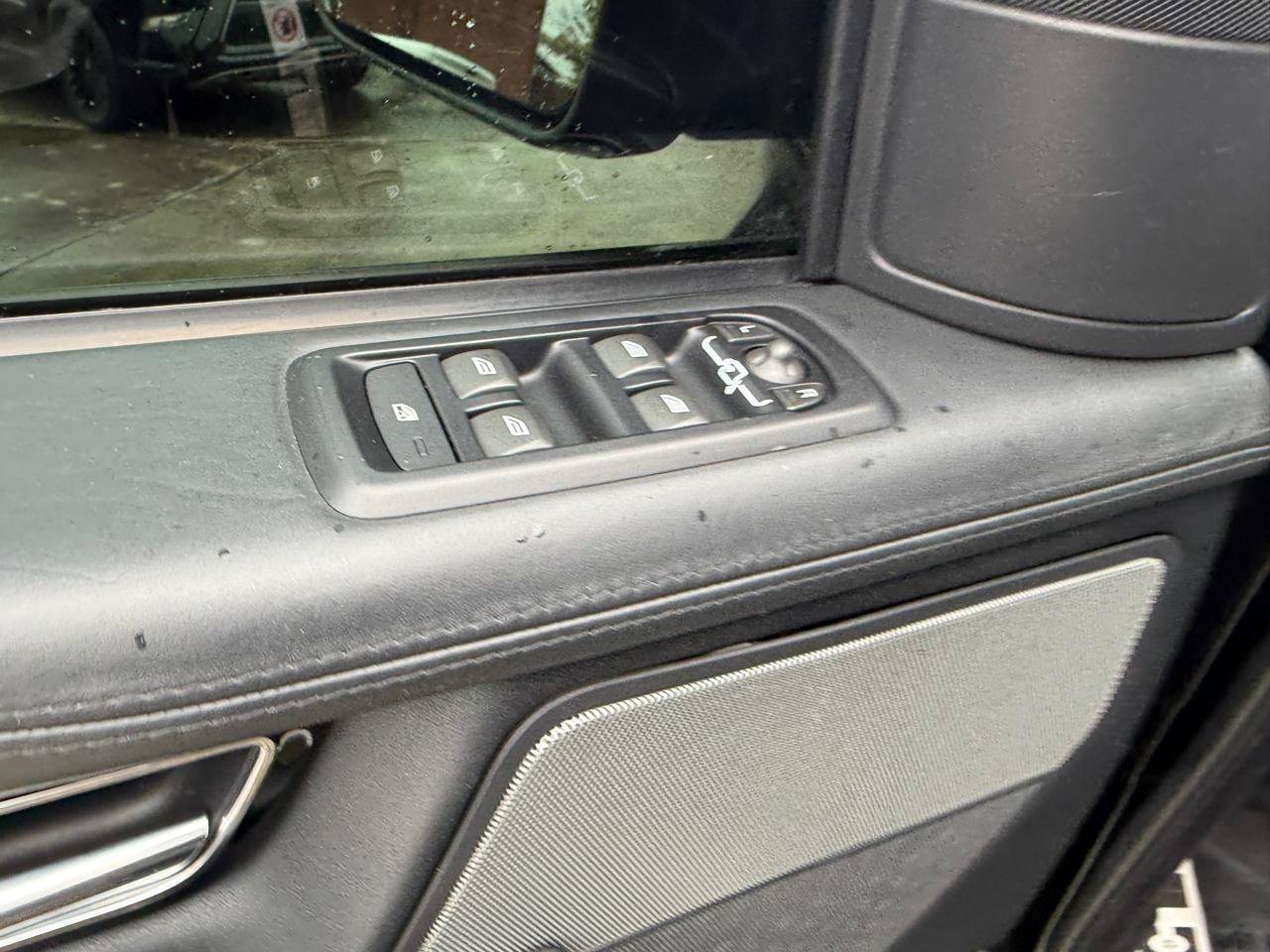 Used 2013 Land Rover Range Rover Sport Supercharged w/ Vision Assist Pkg AWD/4WD image 14