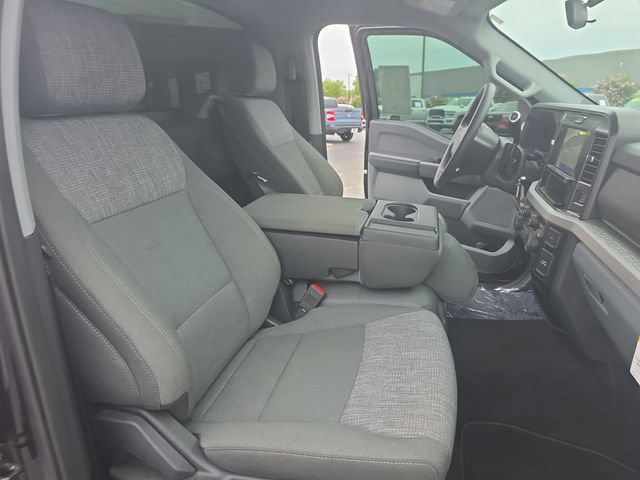 Used 2025 Ford F550 4x4 Regular Cab Super Duty w/ XLT Value Package image 11