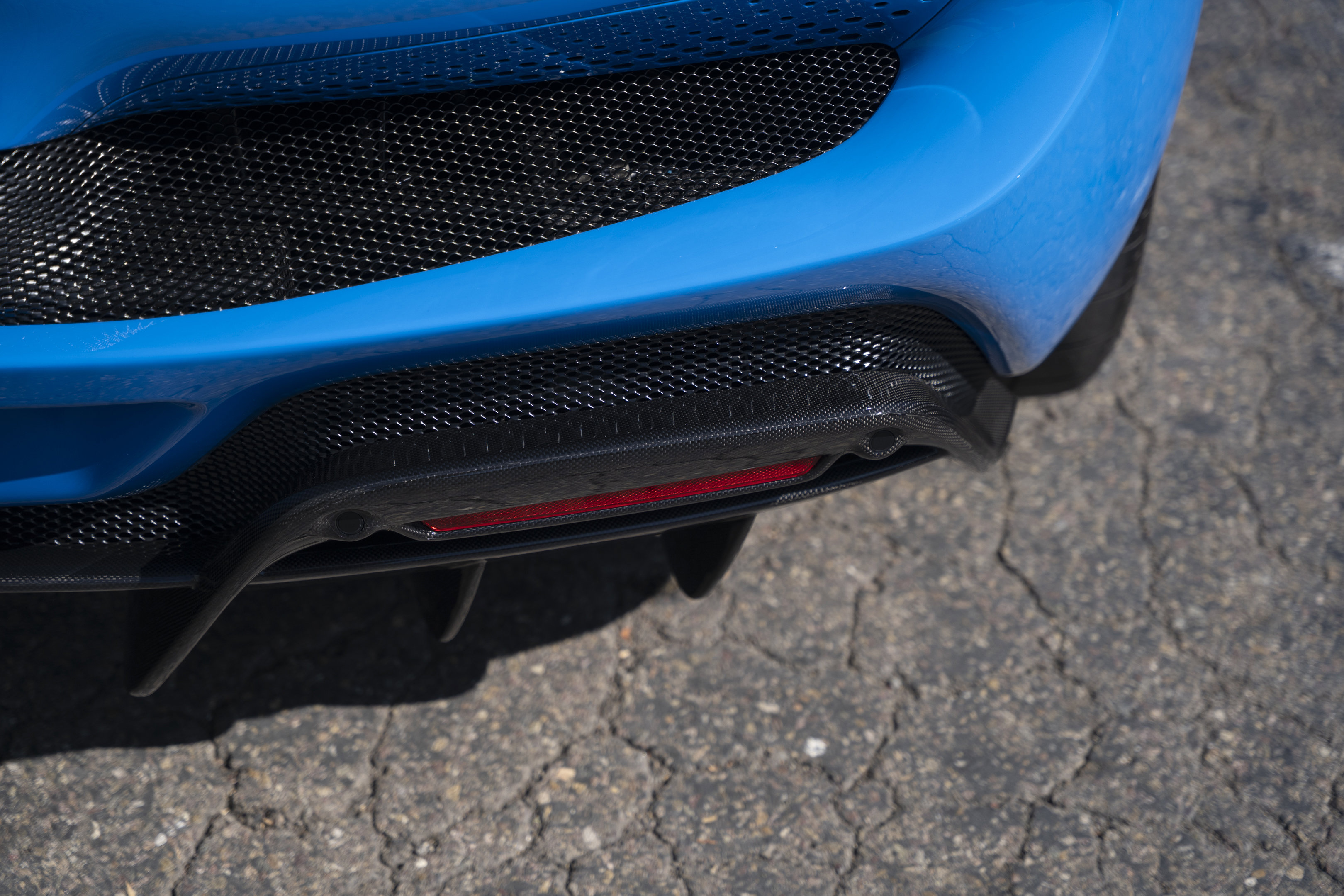 Used 2024 Ferrari 296 GTS image 18