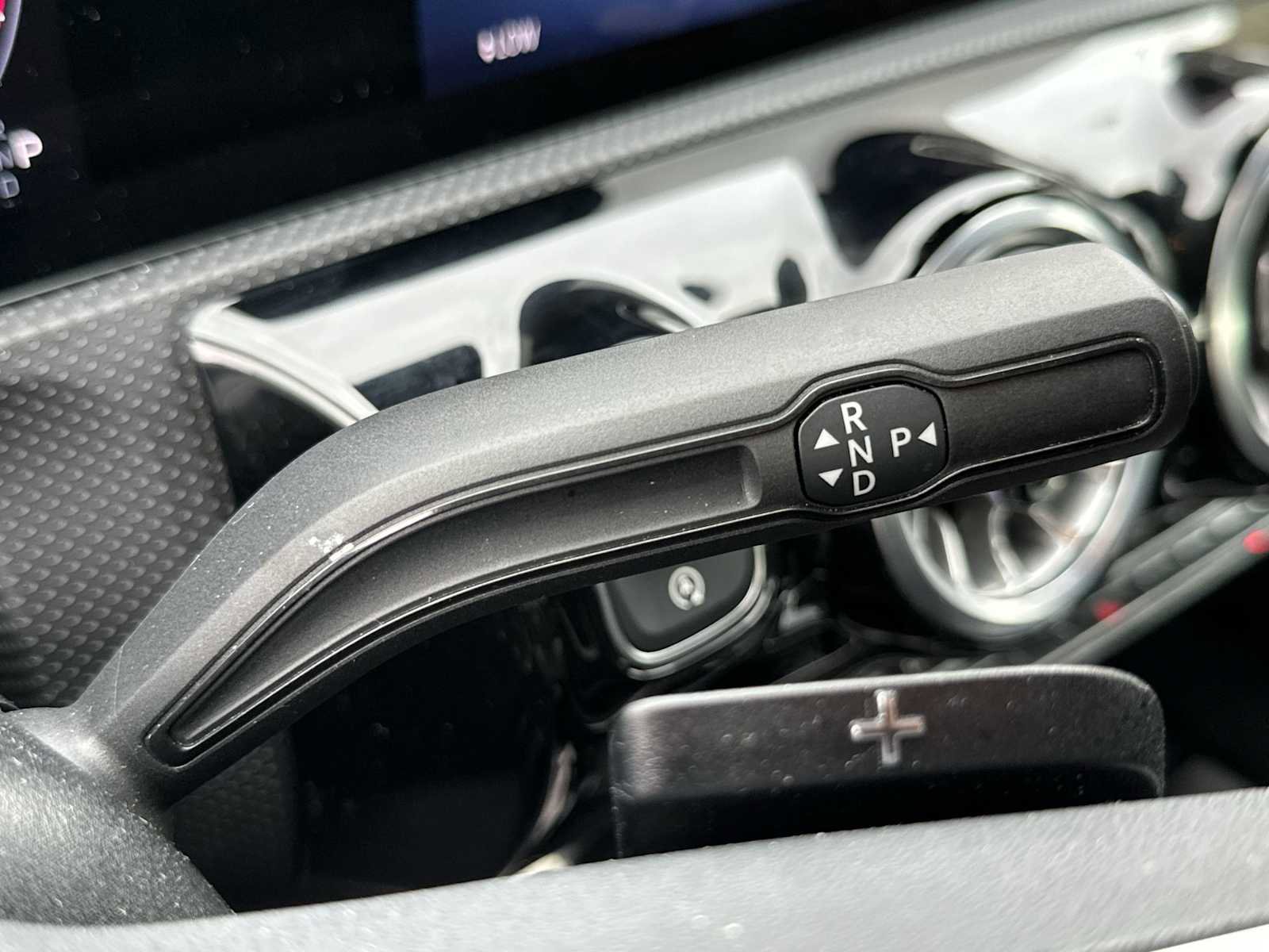 Used 2025 Mercedes-Benz CLA 250 4MATIC image 23