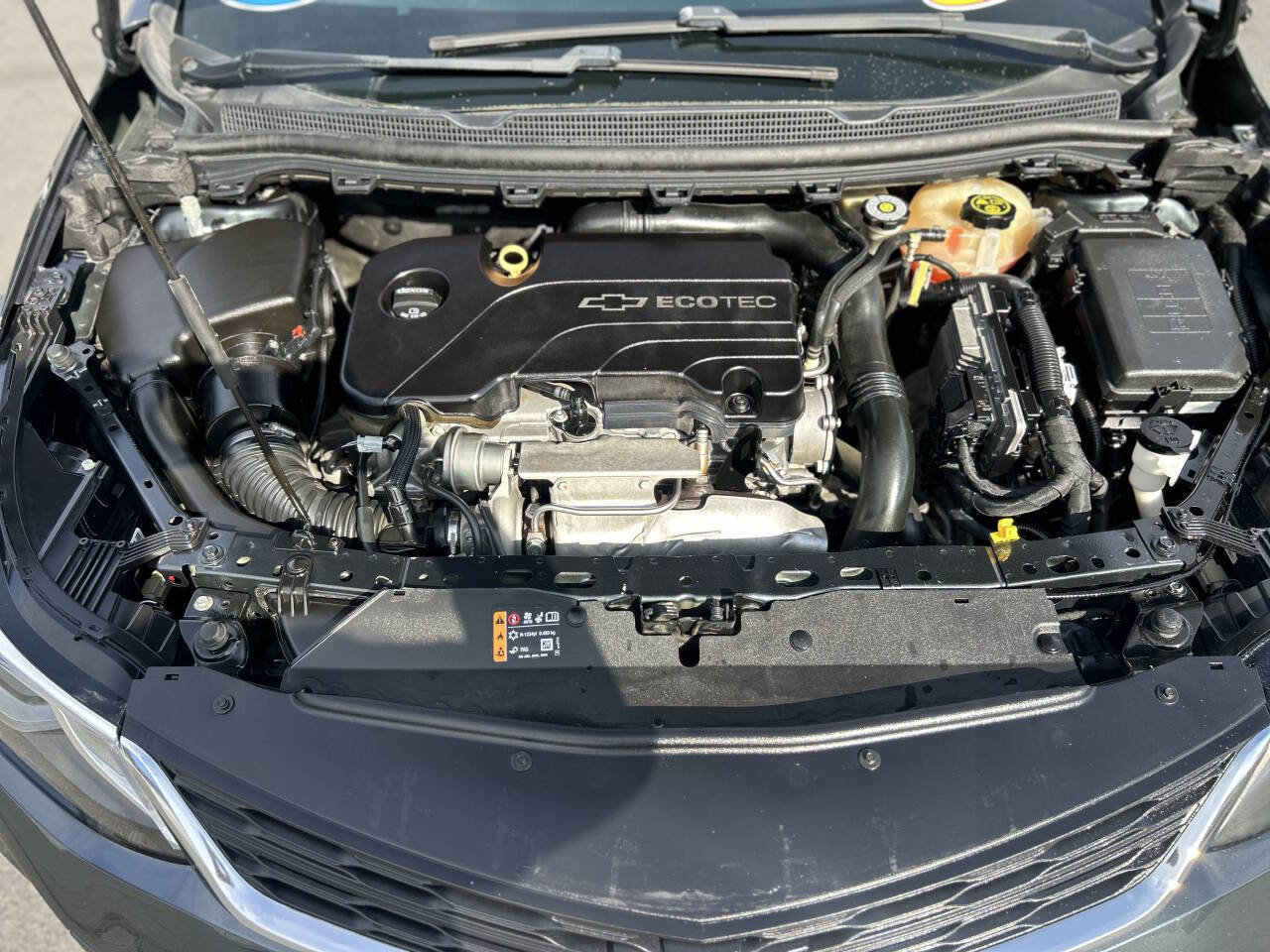 Used 2017 Chevrolet Cruze LT w/ Convenience Package image 20