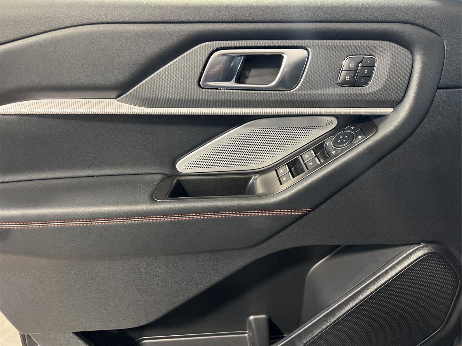 New 2026 Ford Explorer ST AWD/4WD image 11
