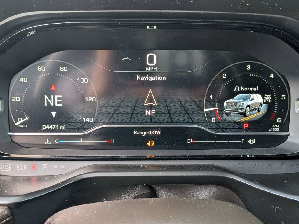 Used 2024 GMC Yukon Denali w/ LPO, Floor Liner Package image 21