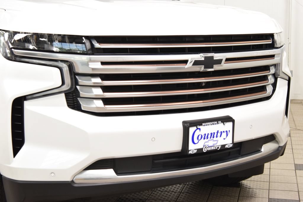 Used 2023 Chevrolet Tahoe High Country AWD/4WD image 13