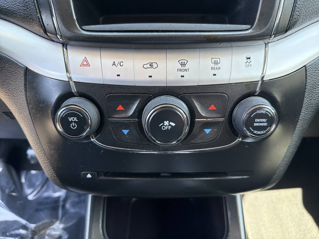 Used 2012 Dodge Journey FWD image 28
