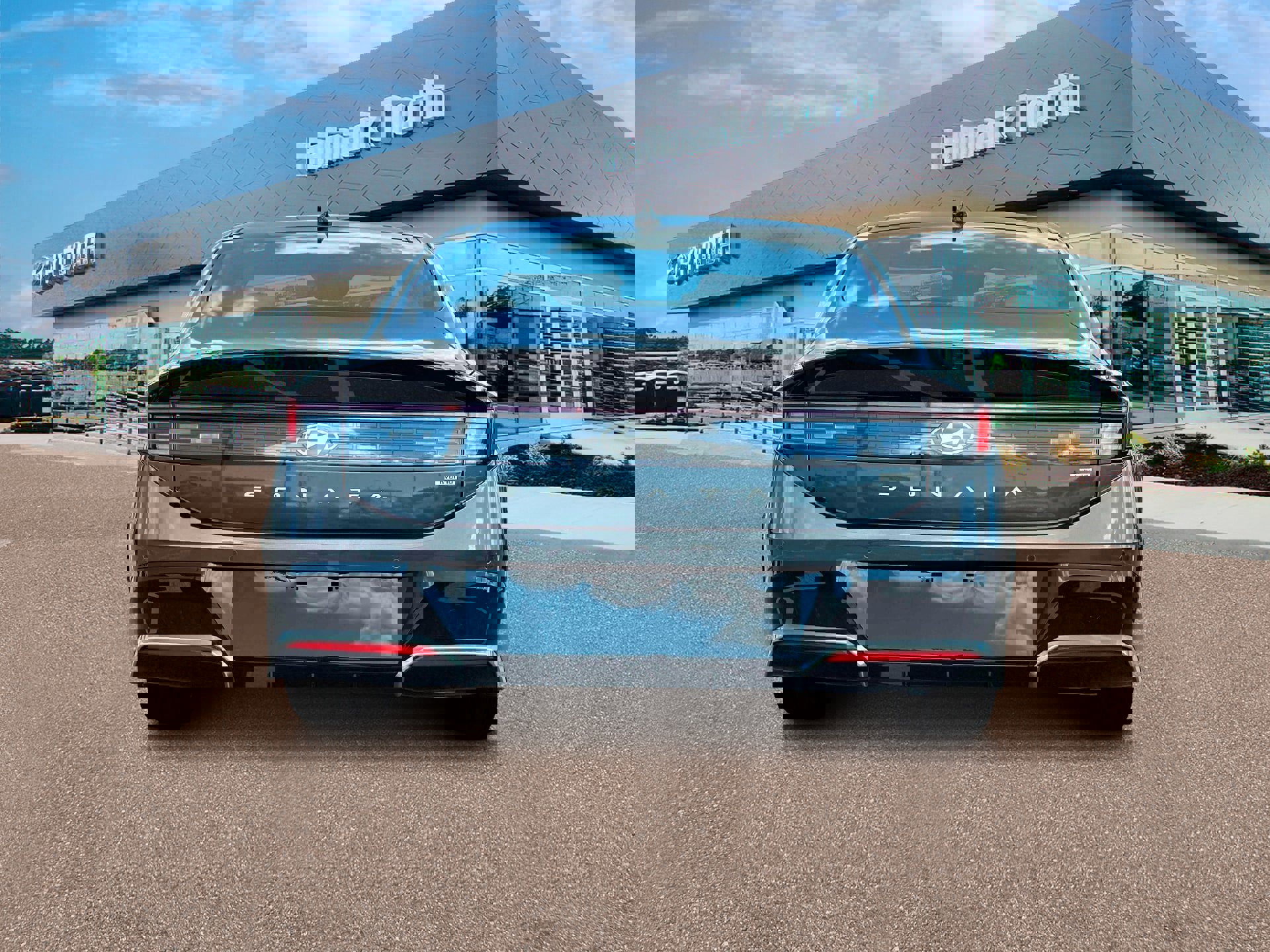 New 2025 Hyundai Sonata Limited image 6