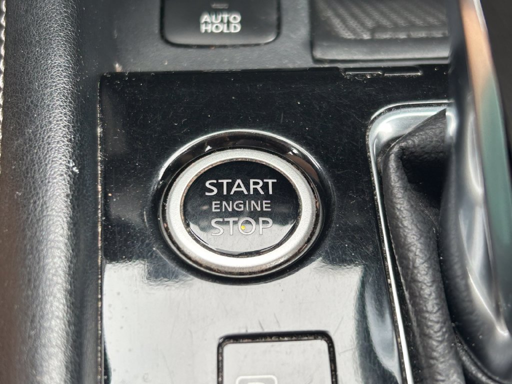 Used 2023 Nissan Kicks SV FWD image 23