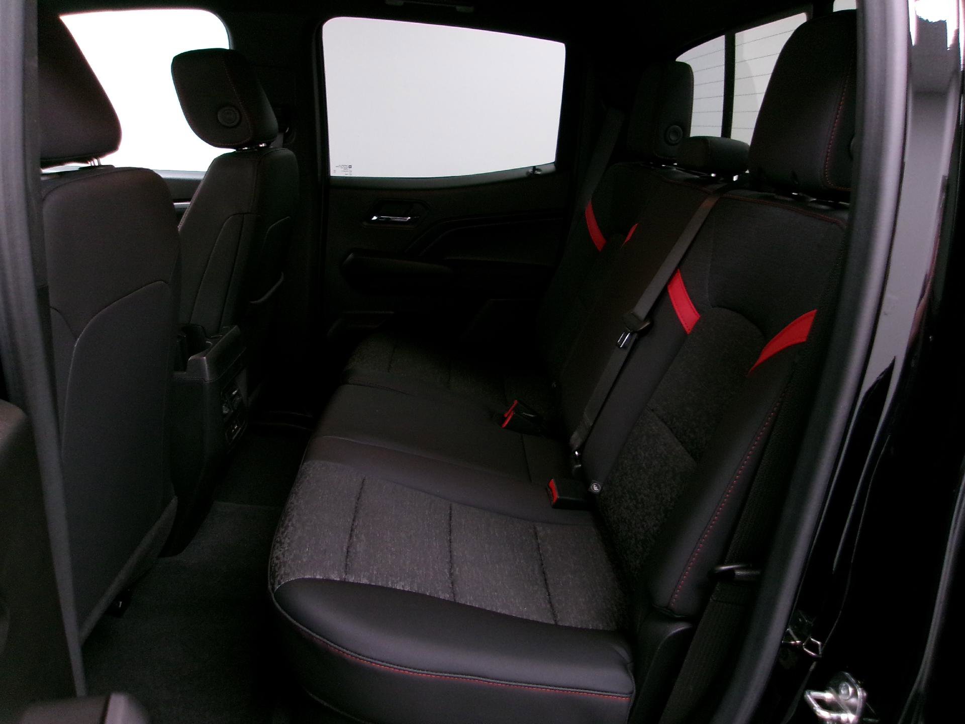 Certified 2023 Chevrolet Colorado Z71 w/ Z71 Convenience Package 2 image 10