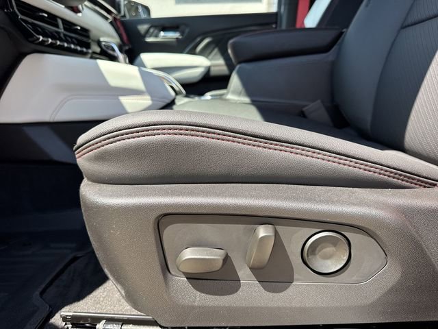 New 2026 GMC Canyon AT4X image 12