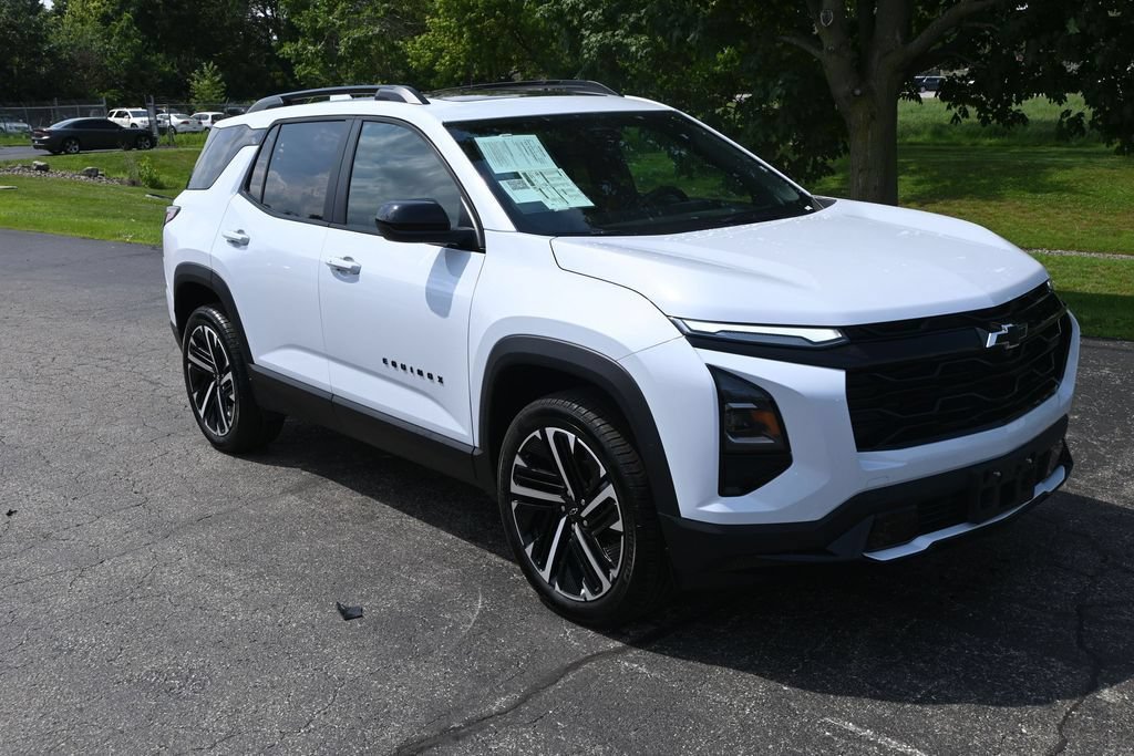 Used 2026 Chevrolet Equinox RS w/ Convenience Package III AWD/4WD image 14
