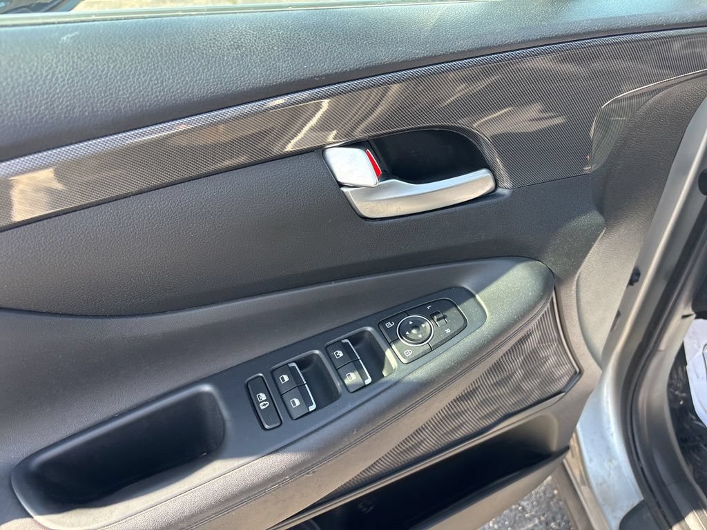 Used 2022 Hyundai Santa Fe SE AWD/4WD image 19