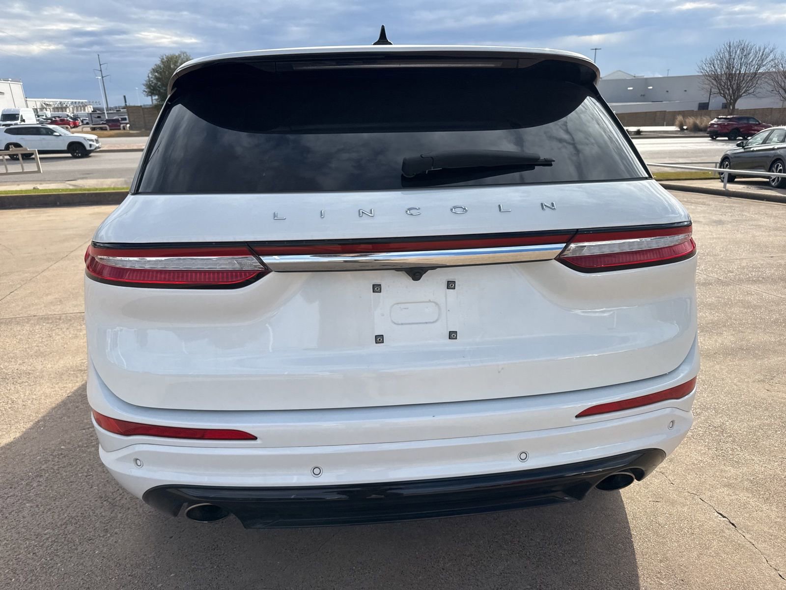 Used 2023 Lincoln Corsair Reserve w/ Equipment Group 201A image 6