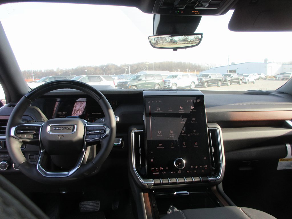 New 2026 GMC Yukon XL Denali image 16