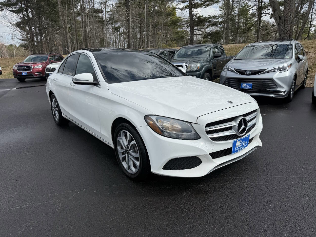 Used 2018 Mercedes-Benz C 300 C 300 4MATIC AWD 4dr Sedan image 4