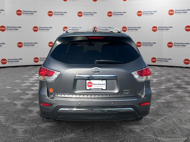 Used 2016 Nissan Pathfinder SV image 4