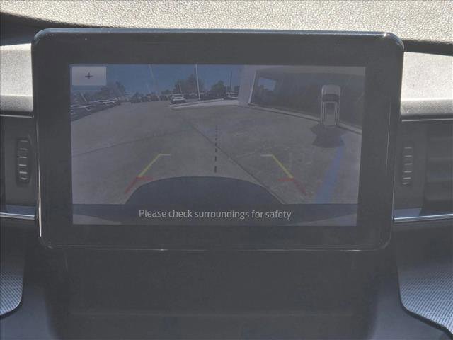 Used 2020 Ford Explorer XLT w/ Equipment Group 202A image 12
