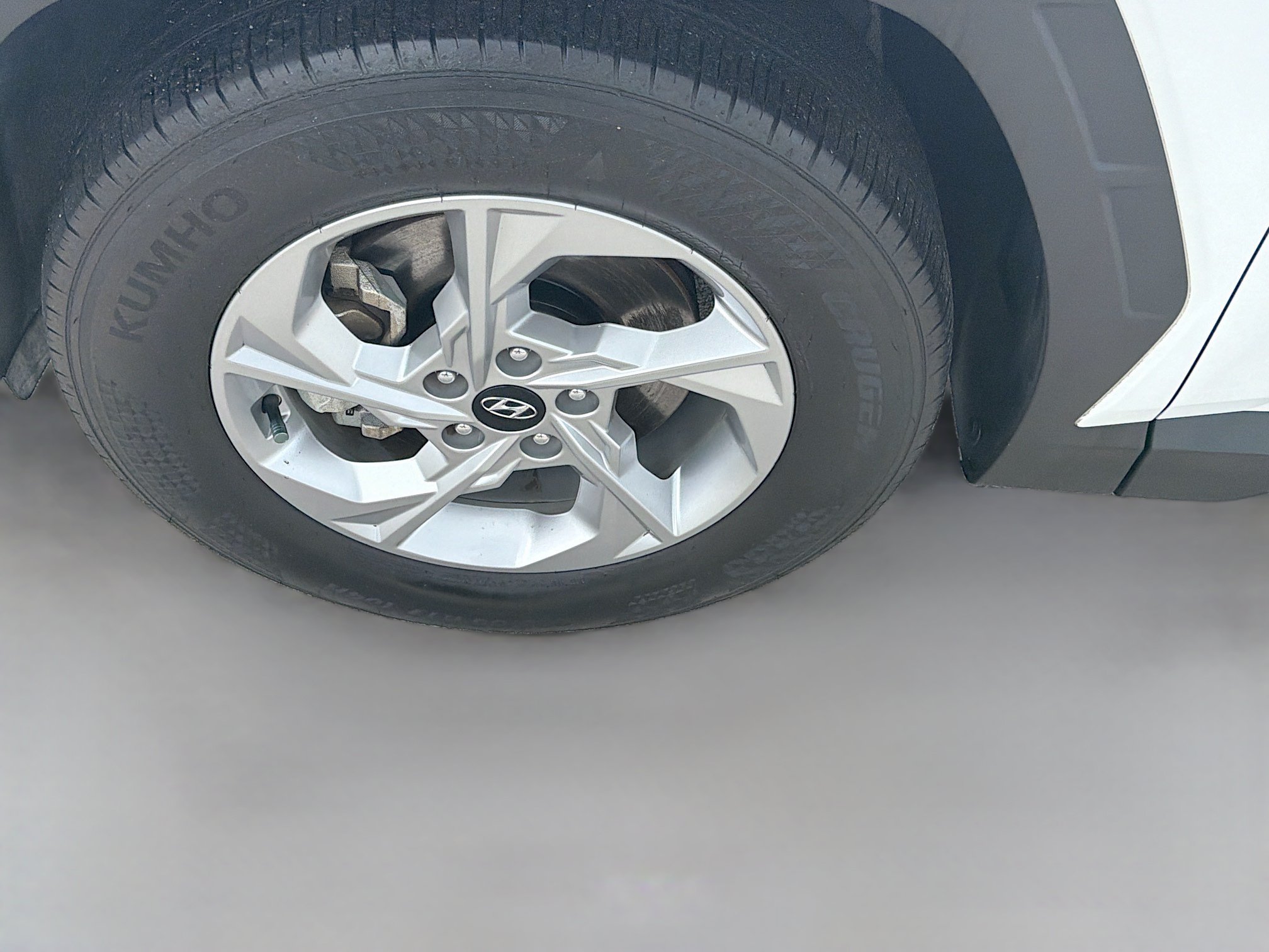 Used 2024 Hyundai Tucson SE FWD image 33