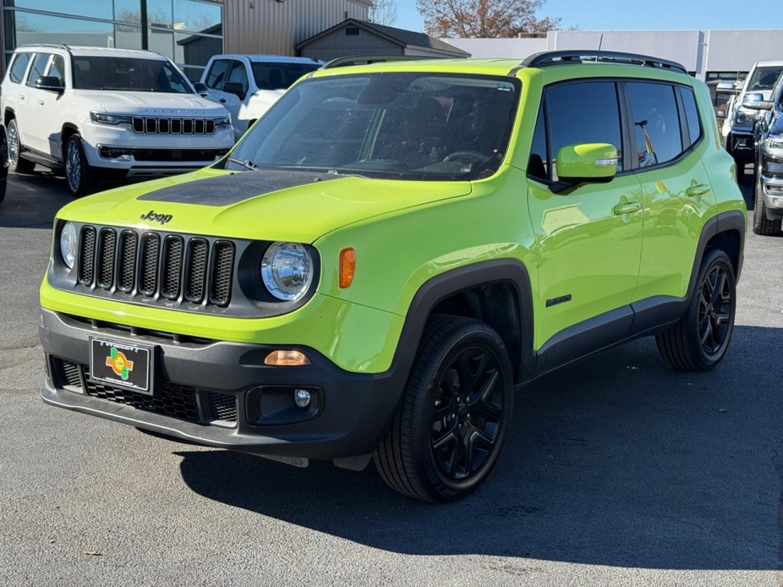 Used 2018 Jeep Renegade Altitude image 4