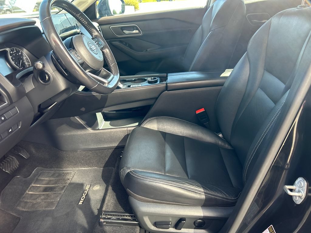 Used 2021 Nissan Rogue SL w/ Premium Package AWD/4WD image 10