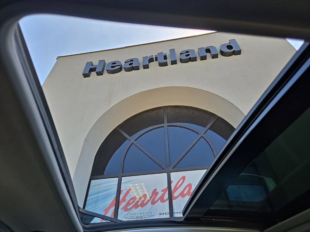 Used 2024 Chevrolet Malibu LT FWD image 60