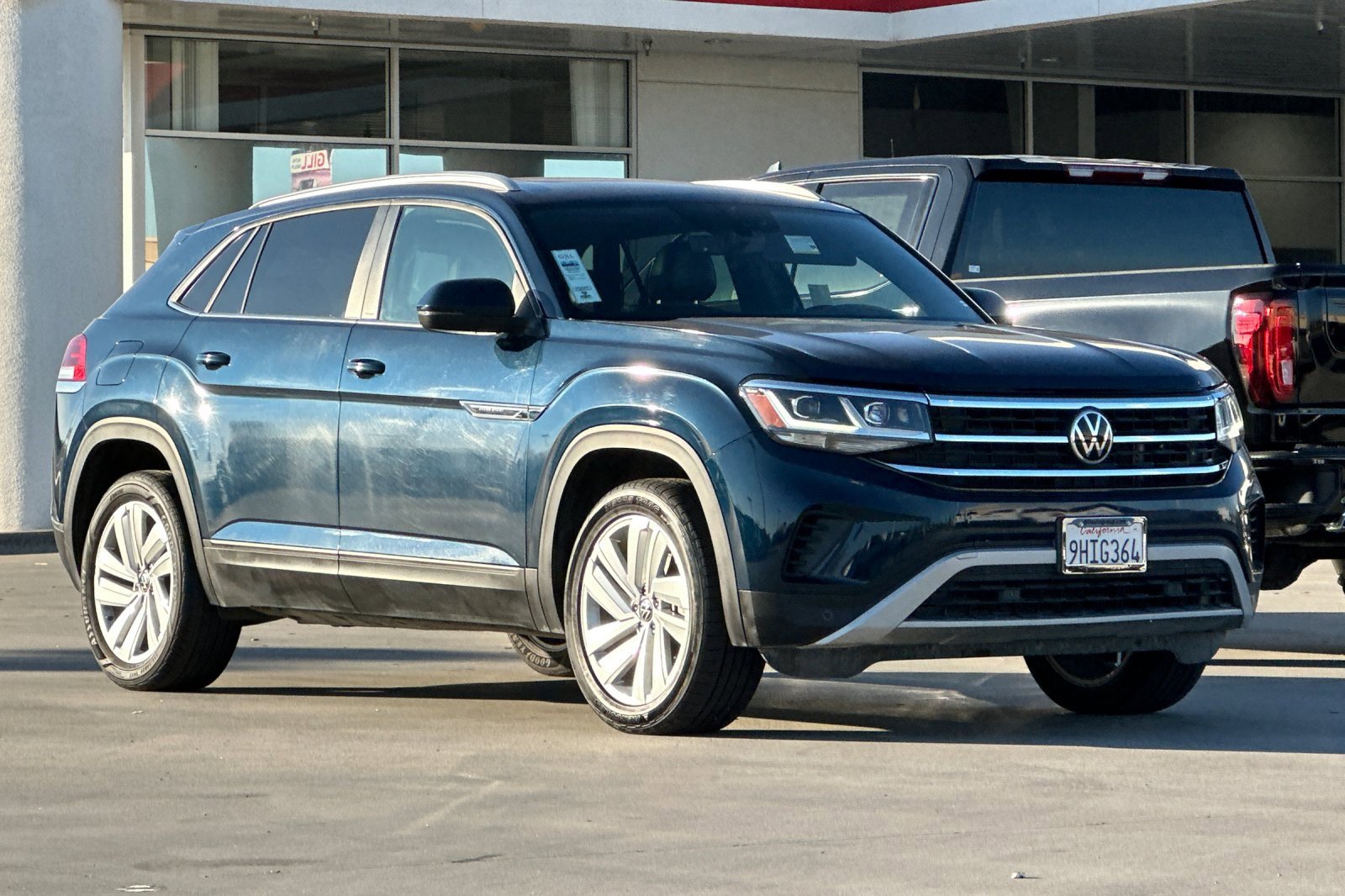 Used 2022 Volkswagen Atlas Cross Sport SE image 8