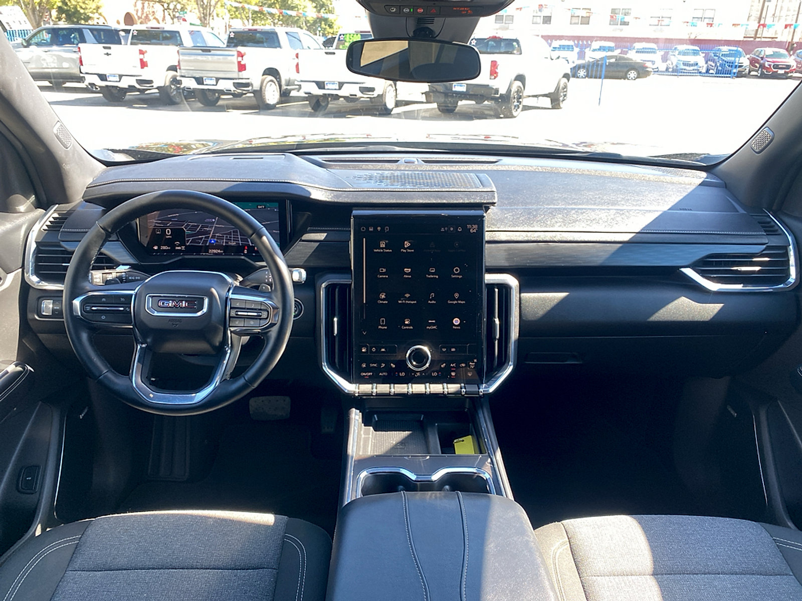 Used 2025 GMC Acadia Elevation AWD/4WD image 25