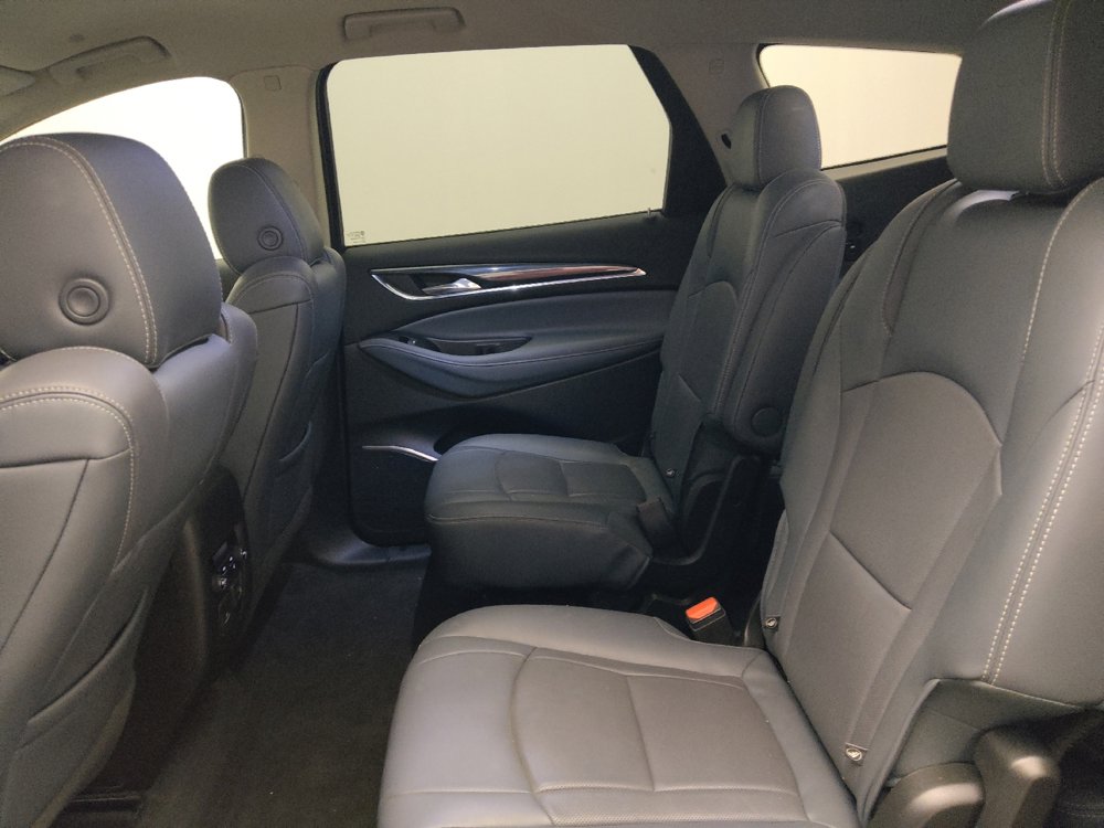 Used 2019 Buick Enclave Premium FWD image 18