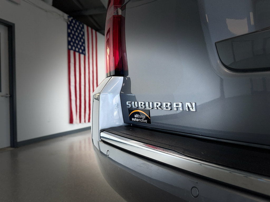 Used 2020 Chevrolet Suburban Premier w/ Premier Plus Edition AWD/4WD image 40