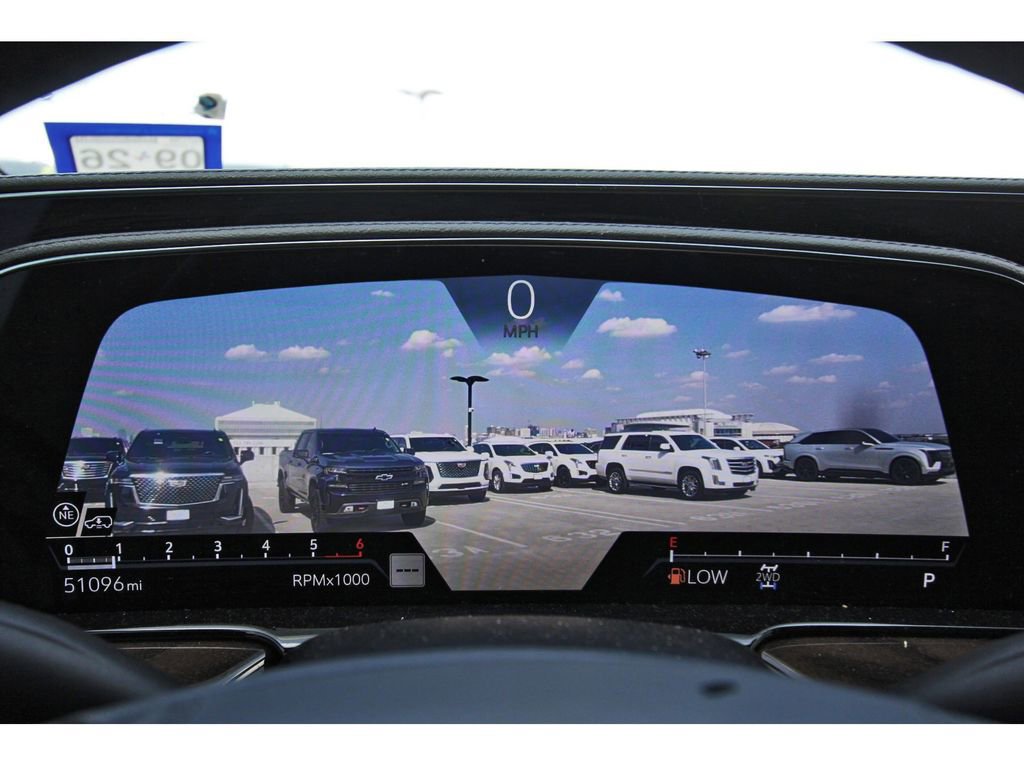 Certified 2022 Cadillac Escalade Sport Platinum w/ Heavy-Duty Trailer Package image 6