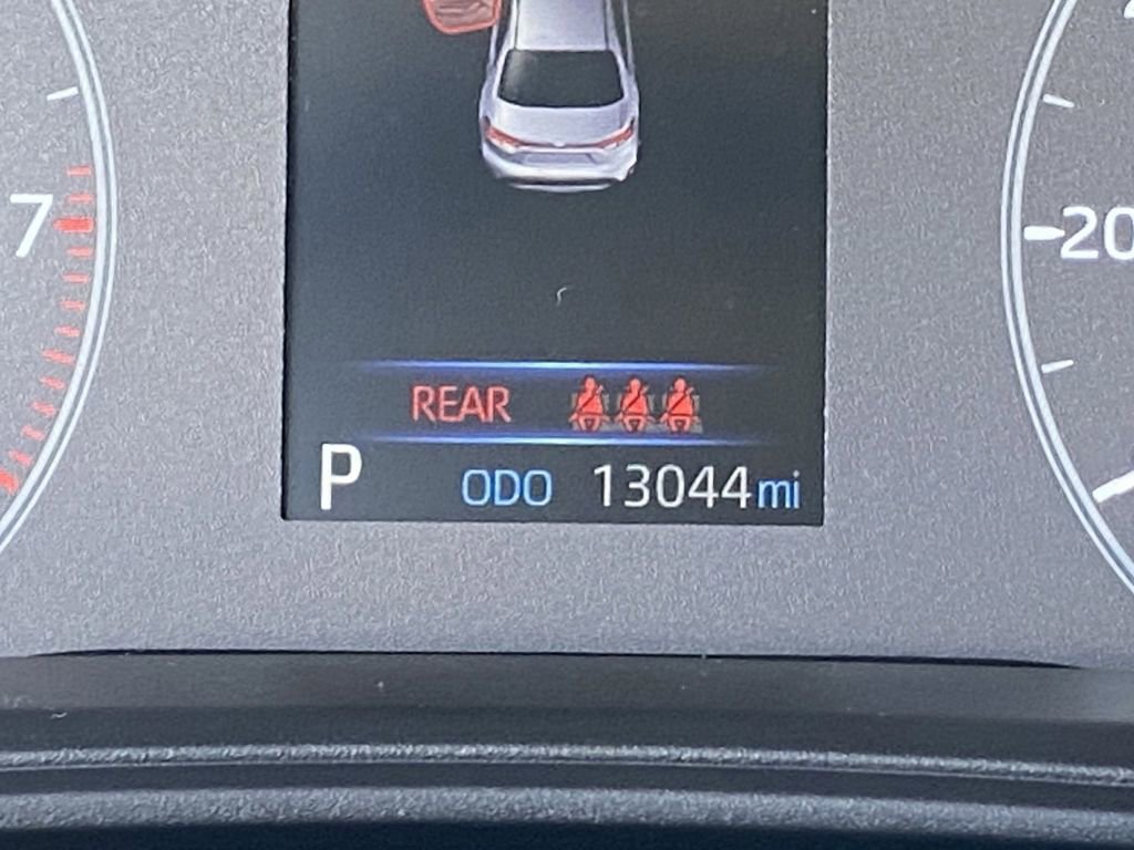 Certified 2025 Toyota Corolla LE FWD image 35