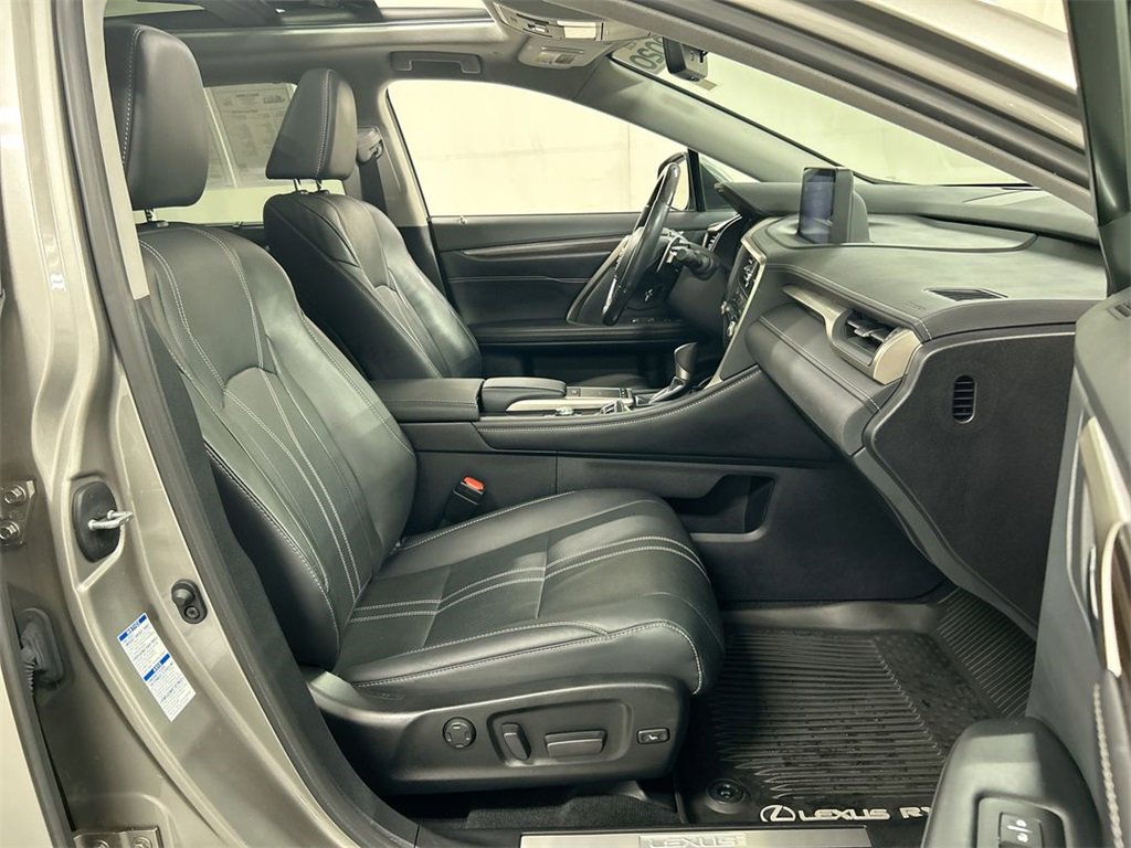 Used 2020 Lexus RX 350 AWD w/ Luxury Package image 24
