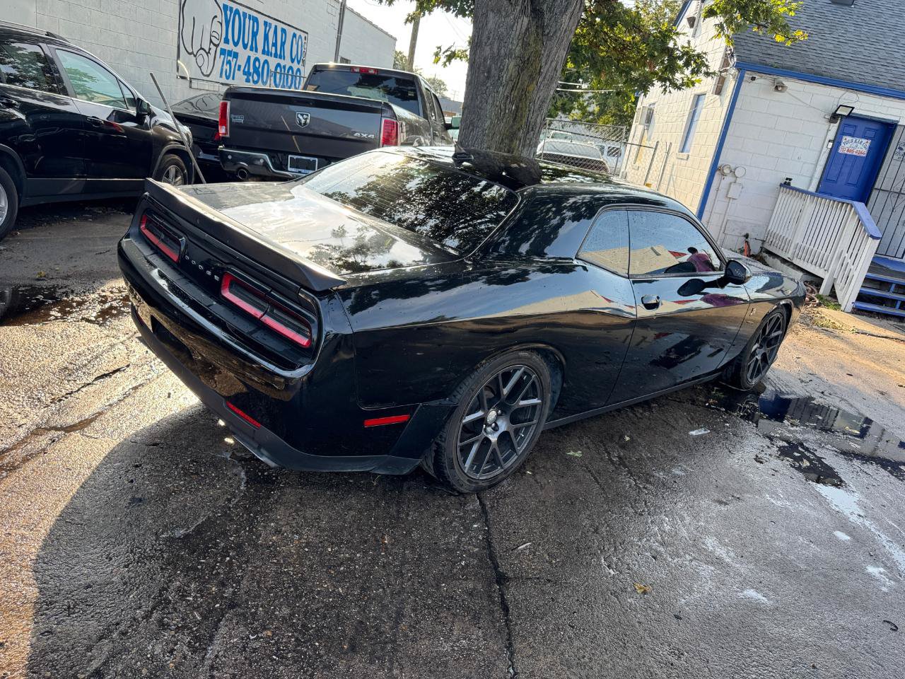Used 2016 Dodge Challenger R/T Scat Pack RWD image 4