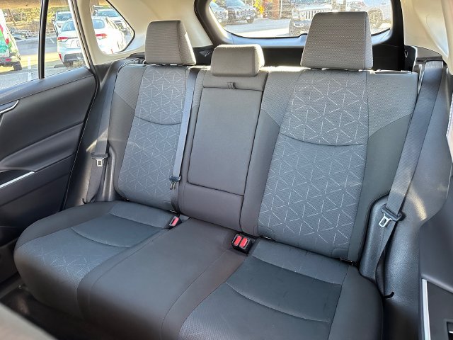 Certified 2025 Toyota RAV4 XLE AWD/4WD image 25