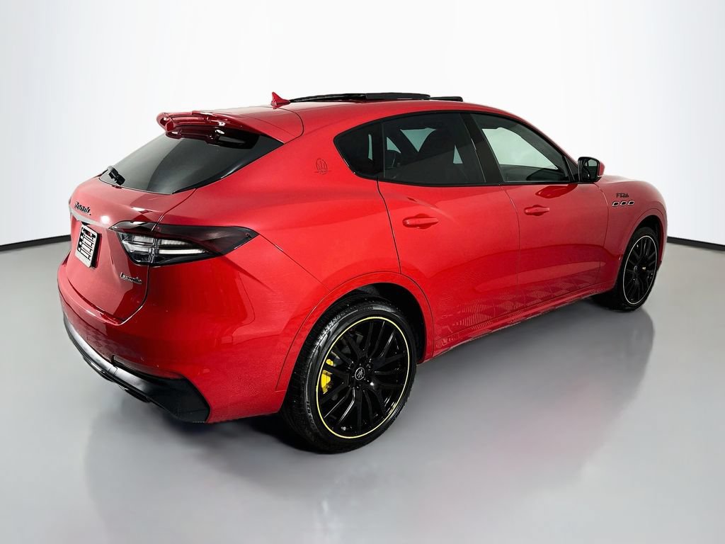 Used 2022 Maserati Levante F Tributo AWD/4WD image 9