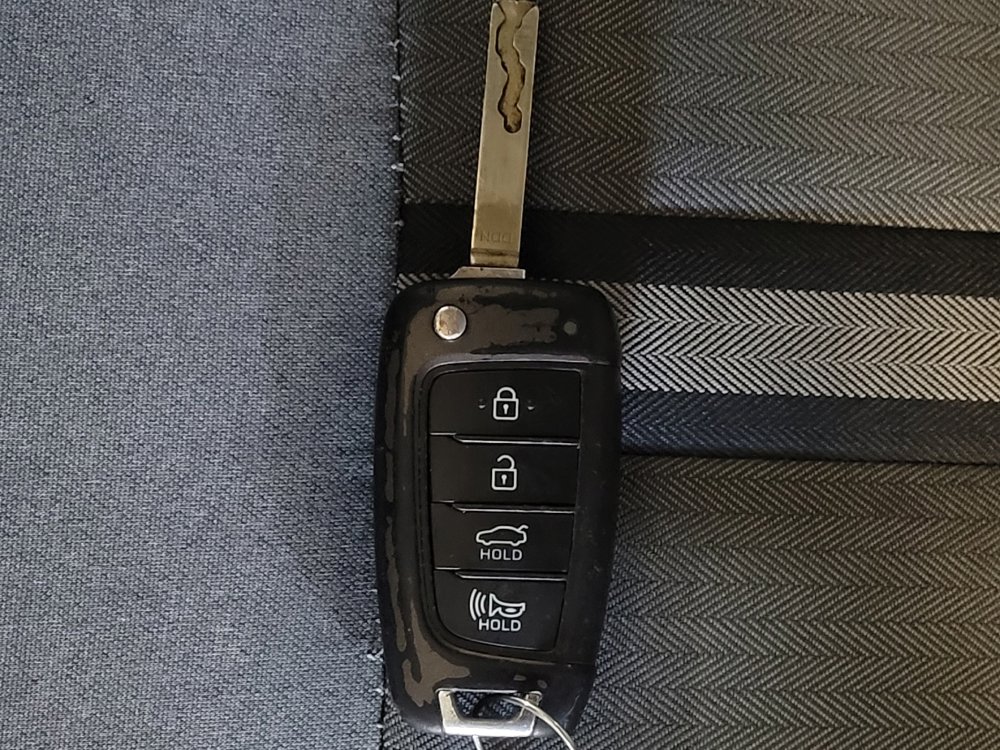 Used 2020 Hyundai Sonata SE w/ Preferred Accessory Package image 32