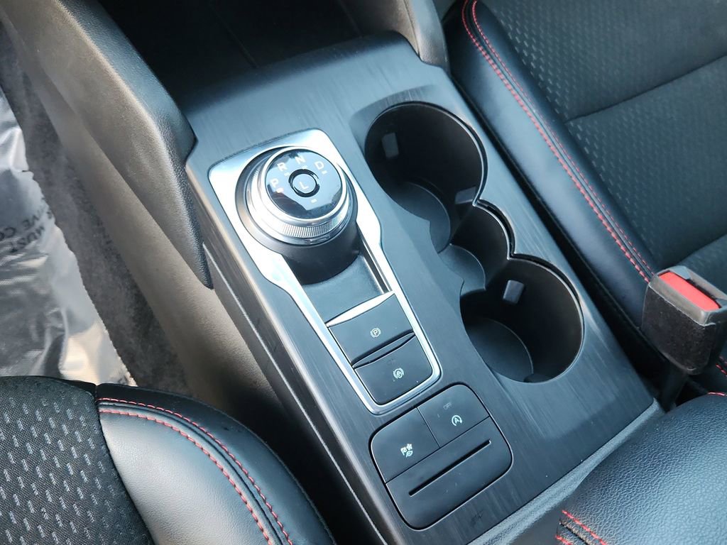 Used 2025 Ford Escape ST-Line image 23