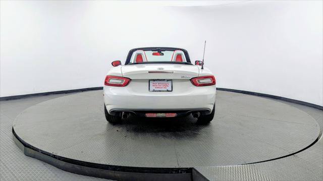 Used 2018 FIAT 124 Spider Lusso RWD image 7