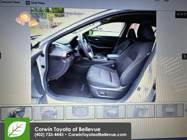 Used 2025 Nissan Altima 2.5 SV FWD image 11