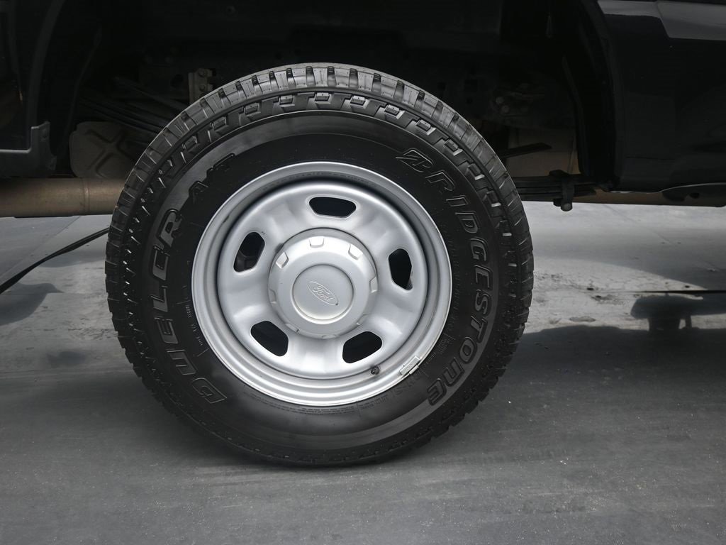 Used 2024 Ford F350 XL w/ FX4 Off-Road Package image 9