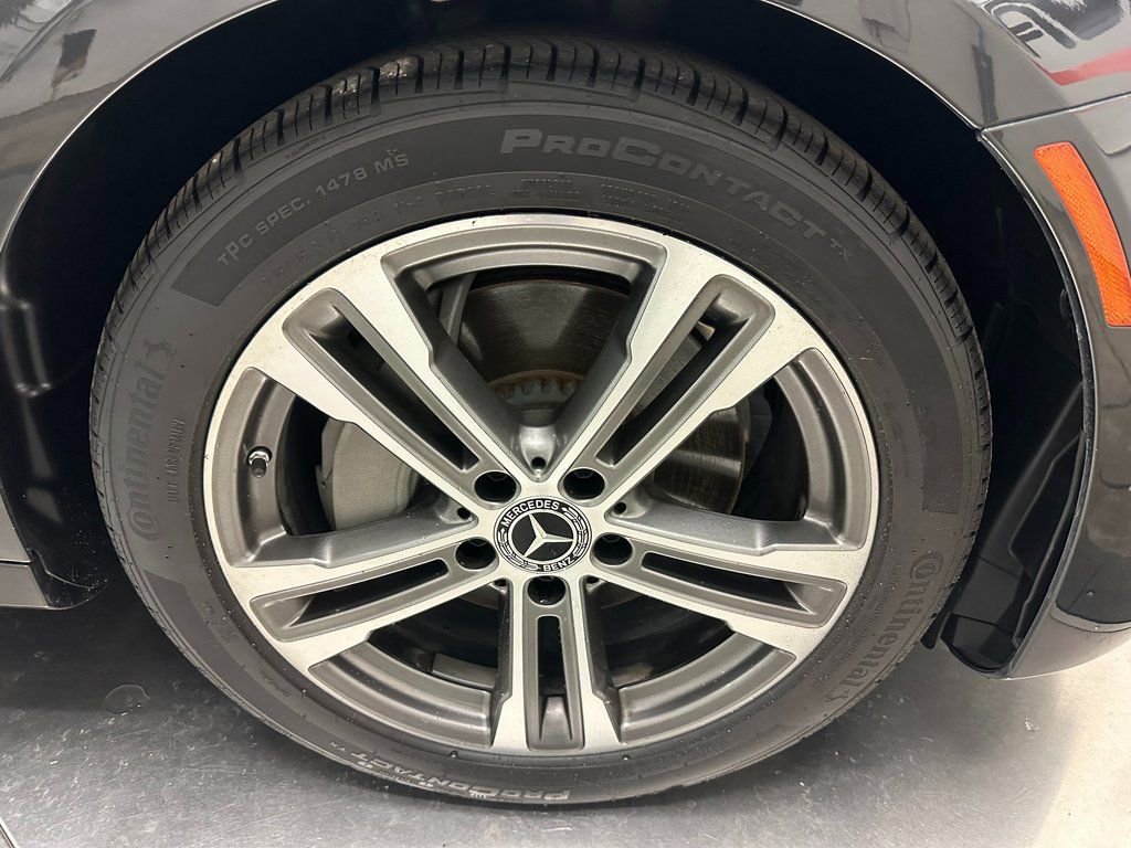 Used 2021 Mercedes-Benz E 350 4MATIC Sedan w/ Premium Package image 33