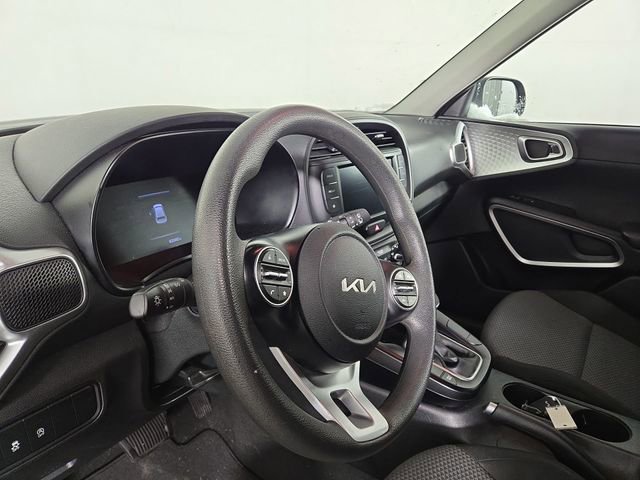Certified 2024 Kia Soul LX w/ Option Group 015 image 16