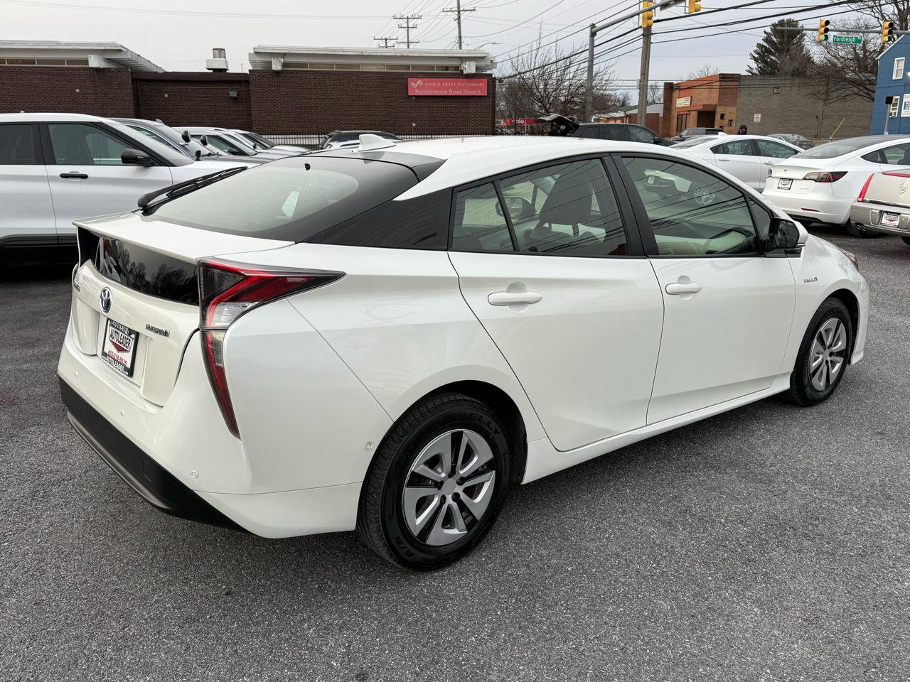 Used 2018 Toyota Prius Two w/ Prius Two Safety Plus Package image 7